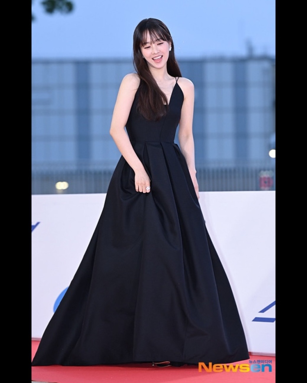 celebrity.actorname image